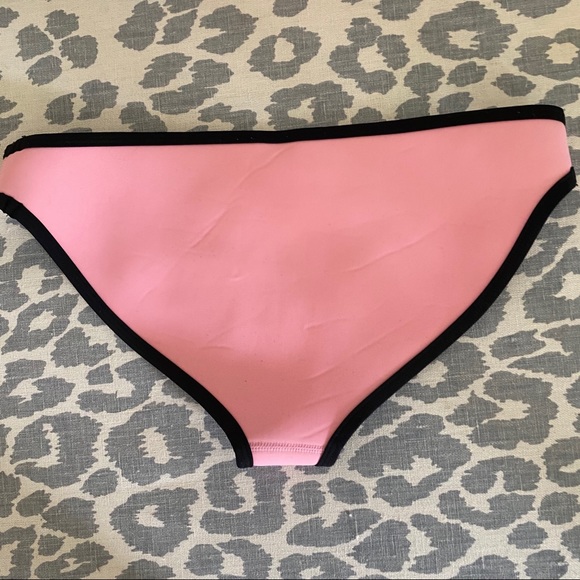 NWOT Triangl Rose Gold Bikini - Picture 5 of 11